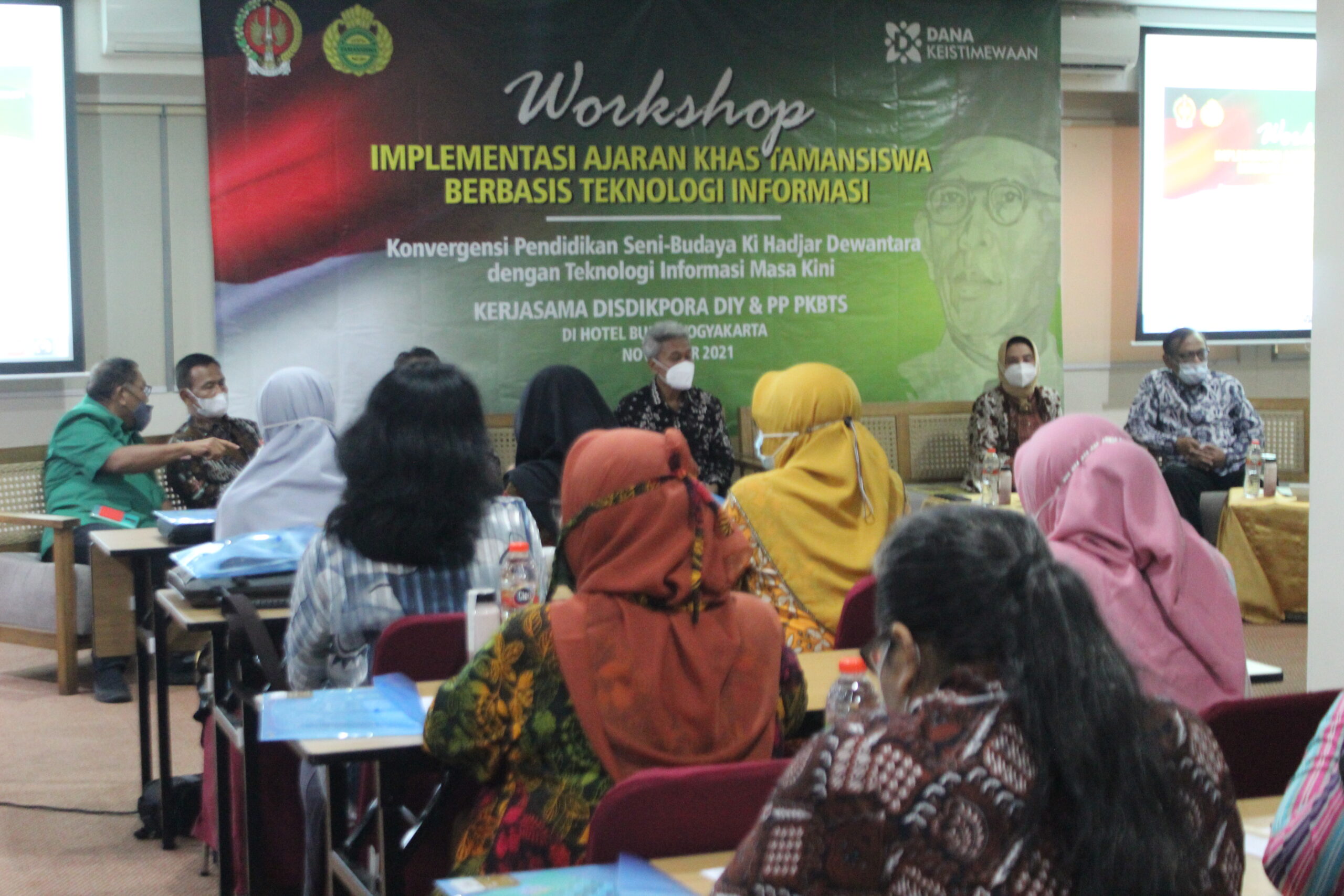 Kegiatan Workshop Implementasi Ajaran Khas Tamansiswa Berbasis Teknologi Informasi